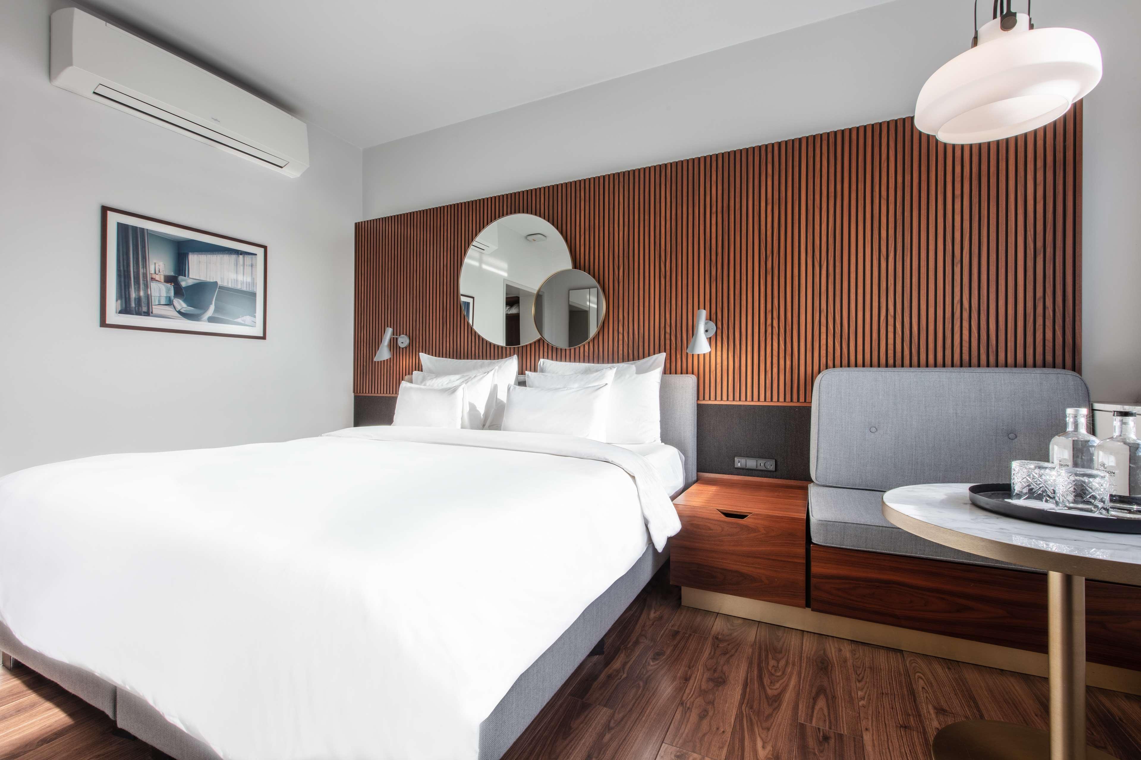 Radisson Collection Royal Hotel, Copenaghen Esterno foto A room at the hotel