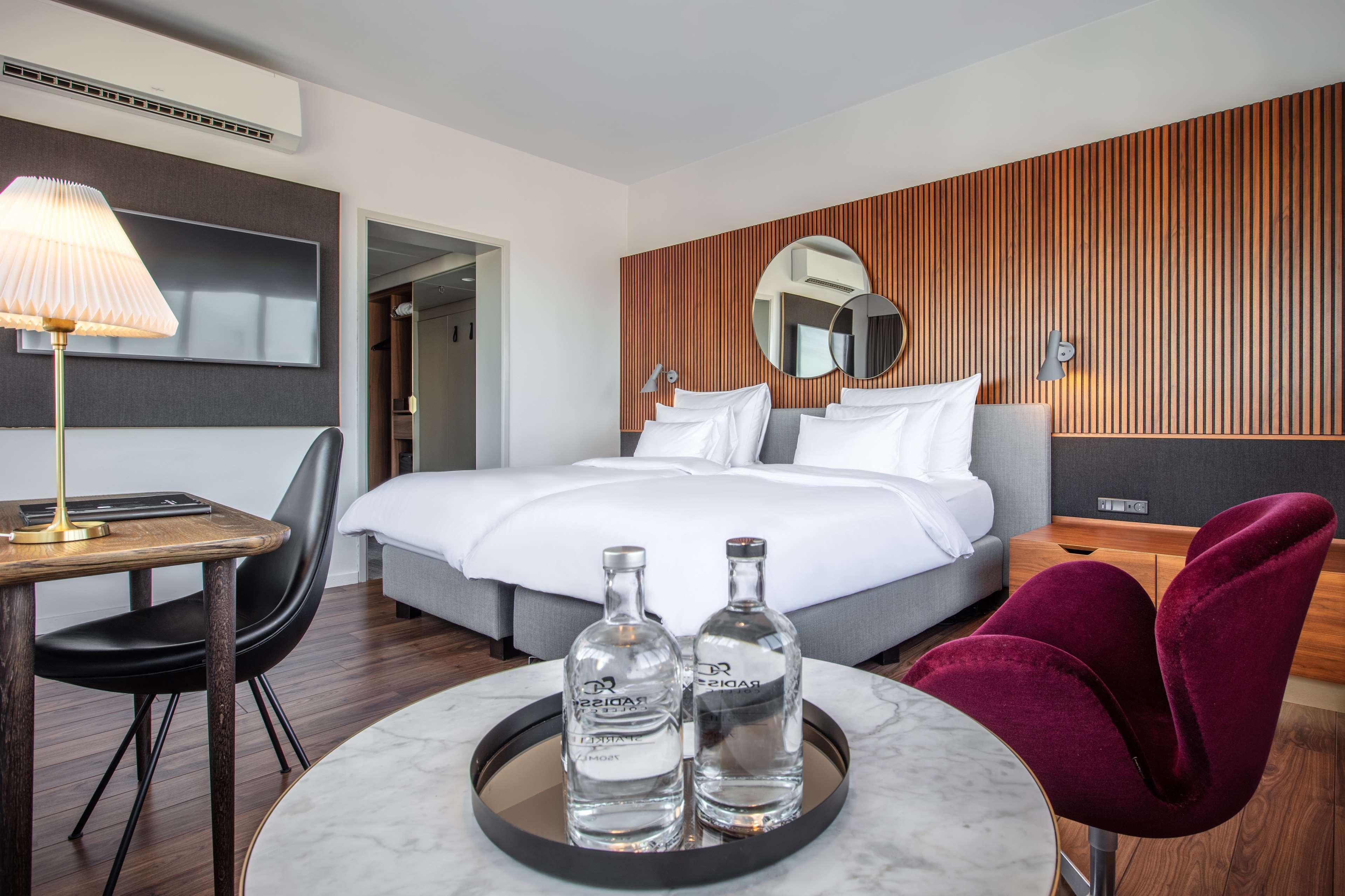Radisson Collection Royal Hotel, Copenaghen Esterno foto A room at the hotel